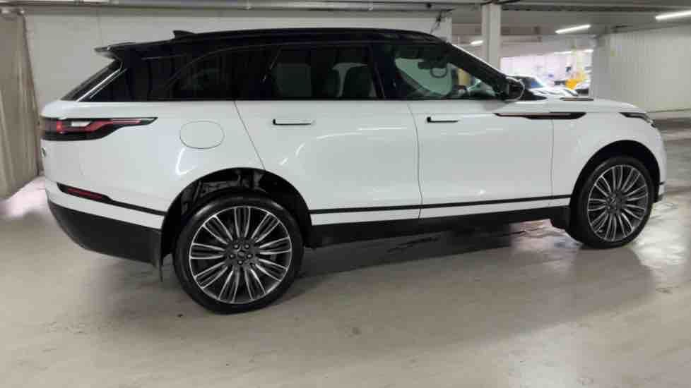More views of Land Rover Range Rover Velar