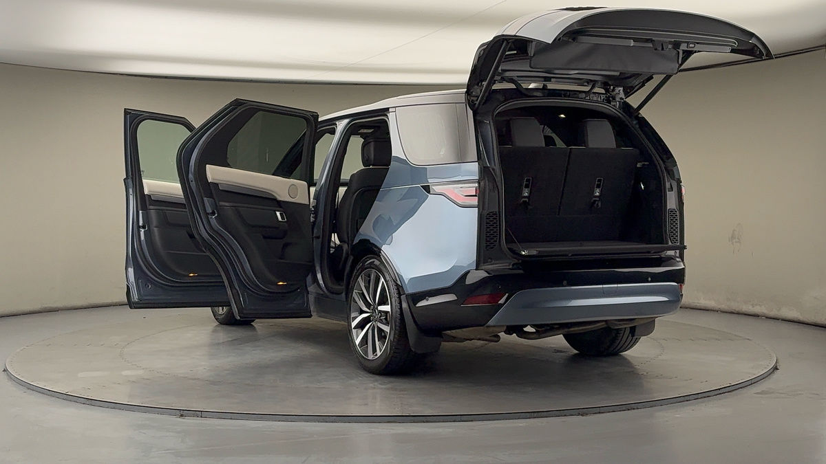 Land Rover Discovery Image 23