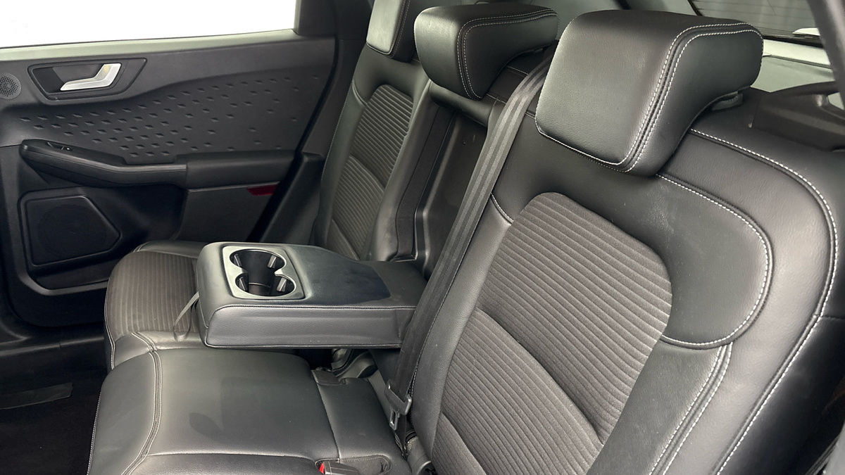 Ford Kuga Image 9