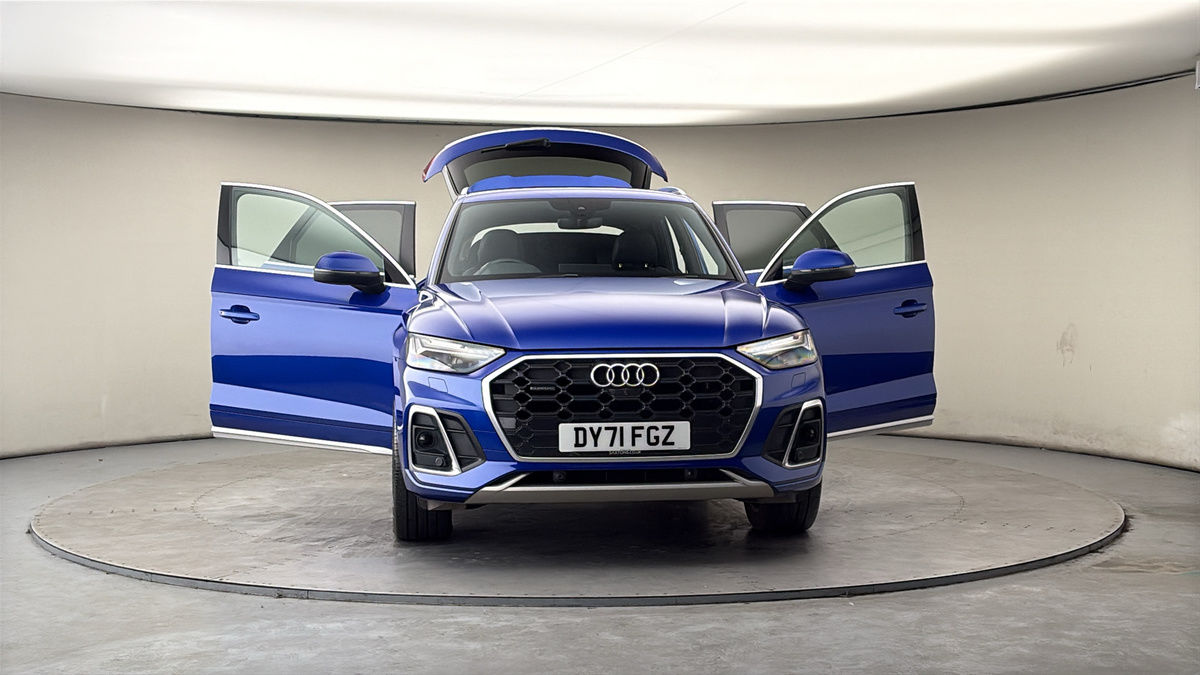 More views of Audi Q5