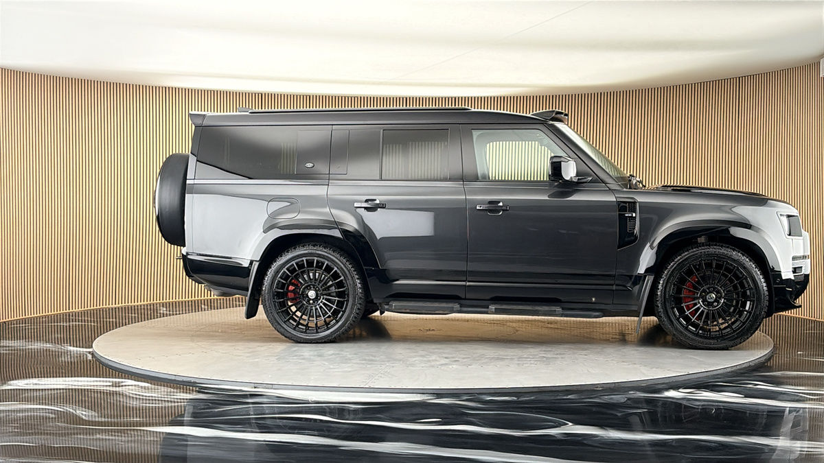 More views of Land Rover Defender 130