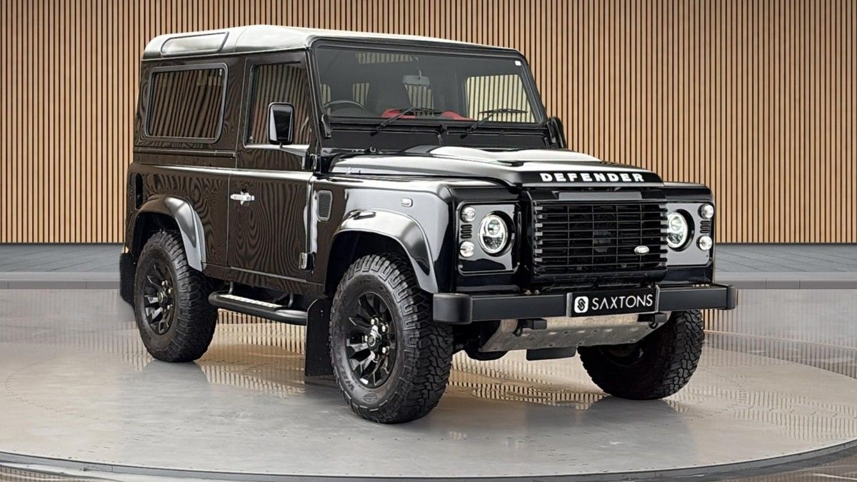 2015 Land Rover Defender 90