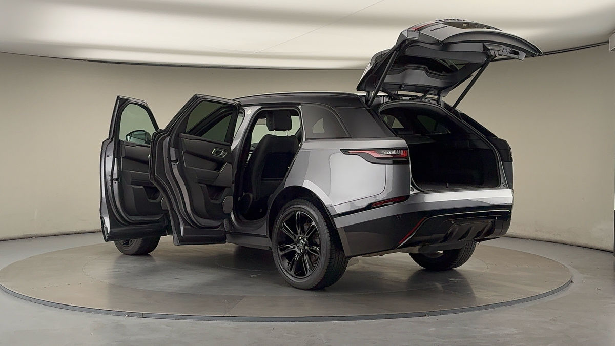 More views of Land Rover Range Rover Velar