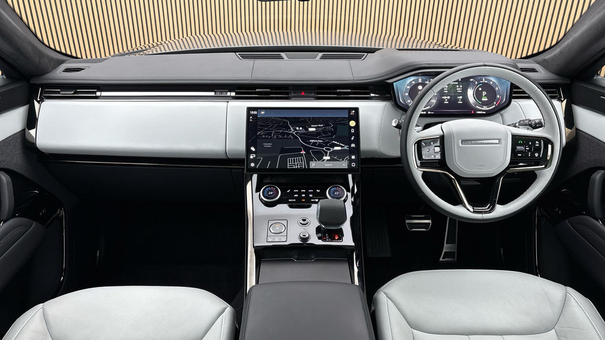 Land Rover Range Rover Sport Image 12