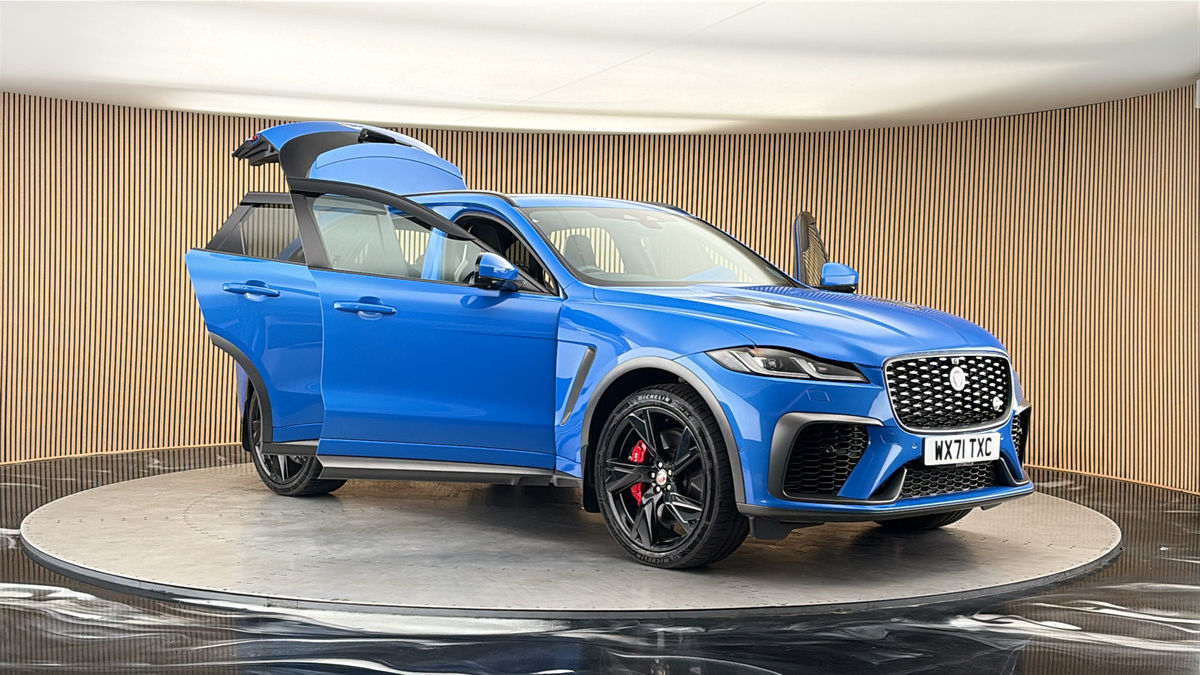 More views of Jaguar F-PACE