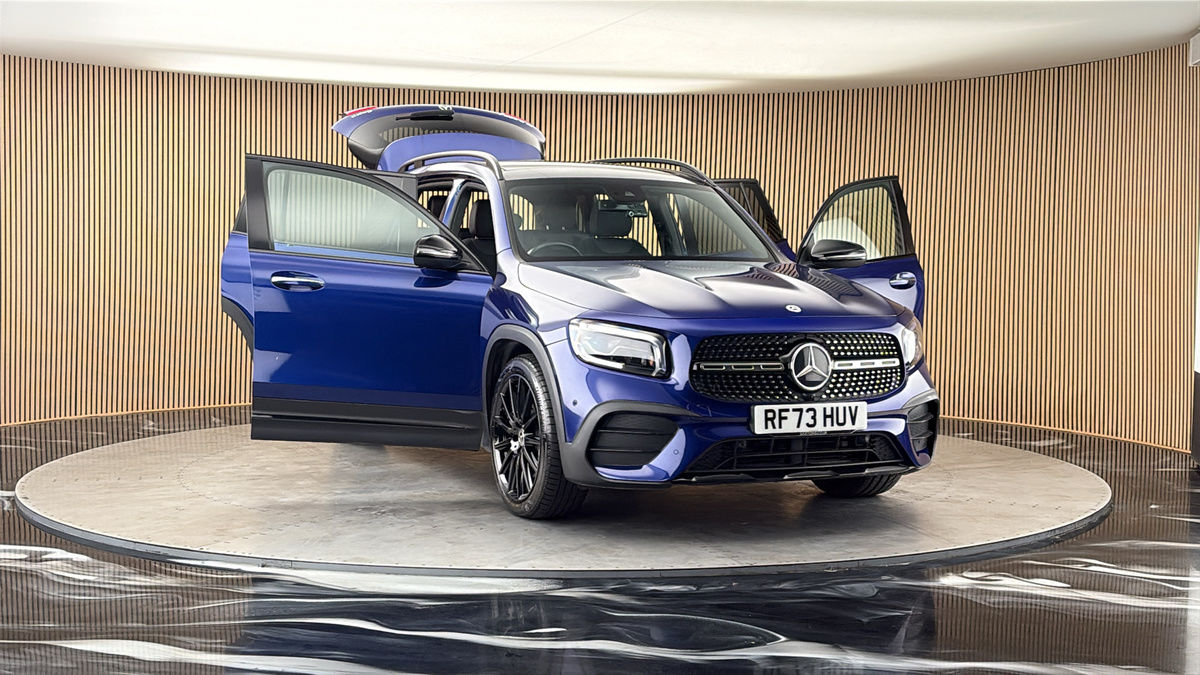 More views of Mercedes-Benz GLB