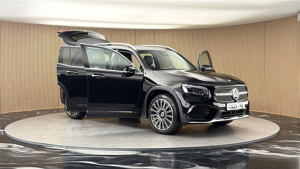 More views of Mercedes-Benz GLB