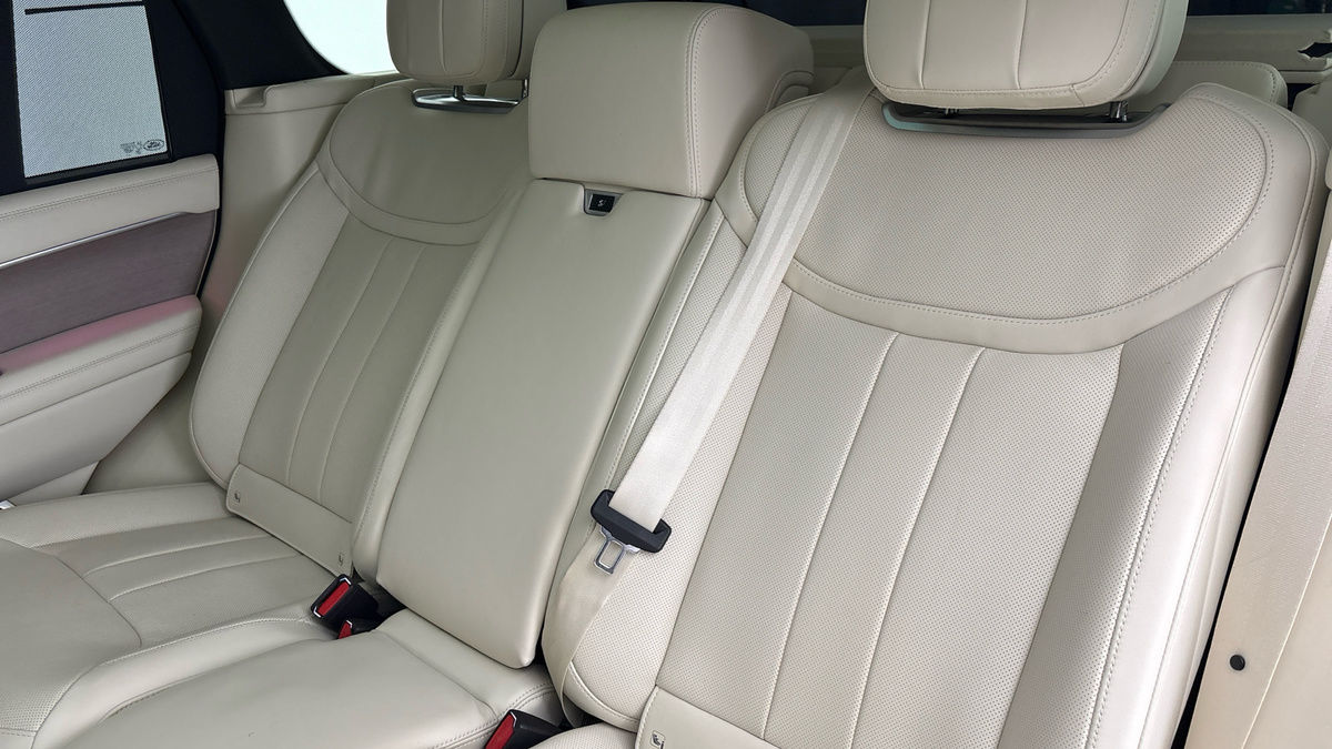 Land Rover Range Rover Image 8