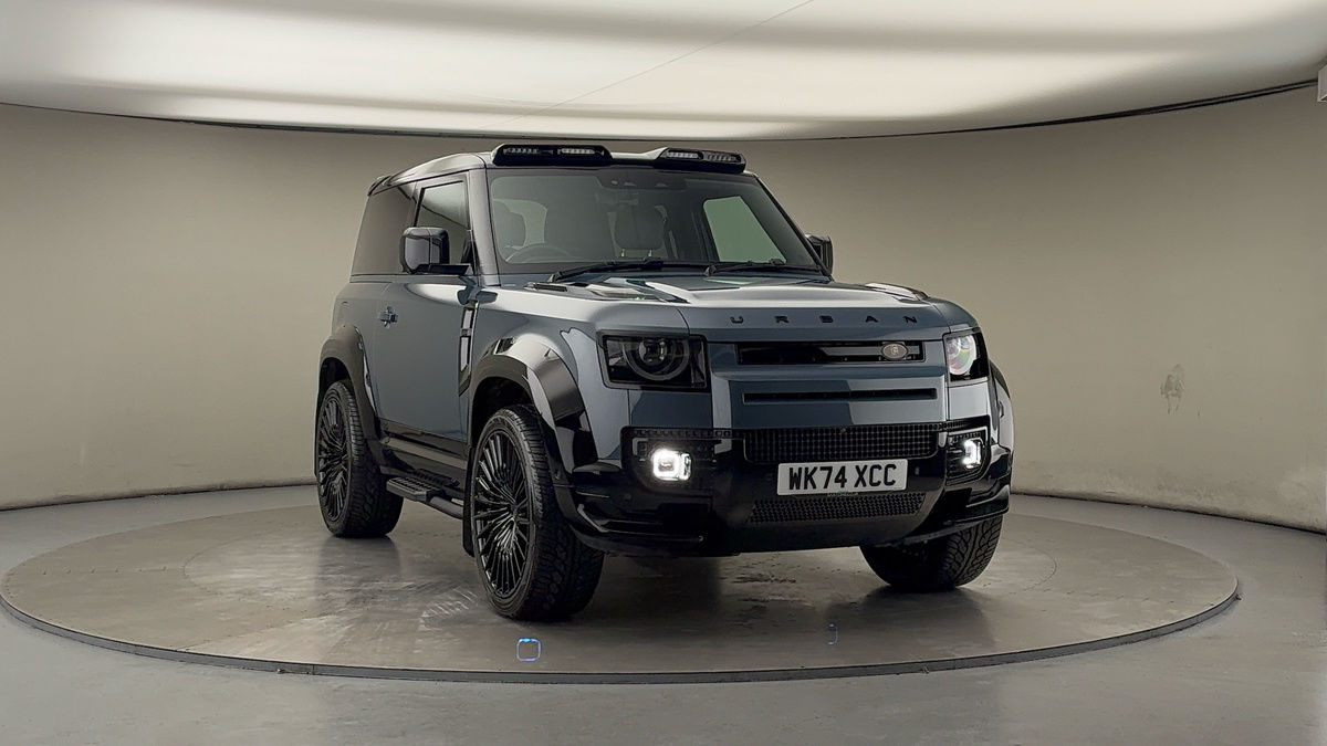 More views of Land Rover Defender 90