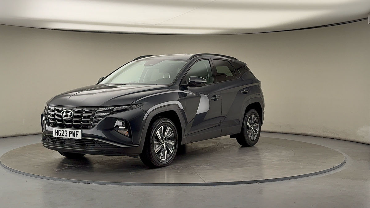 More views of Hyundai TUCSON
