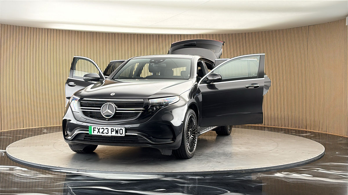 More views of Mercedes-Benz EQC