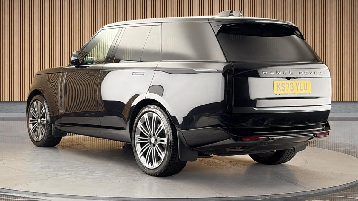 Land Rover Range Rover Image 2