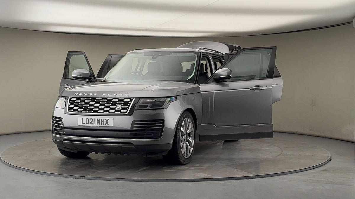 More views of Land Rover Range Rover