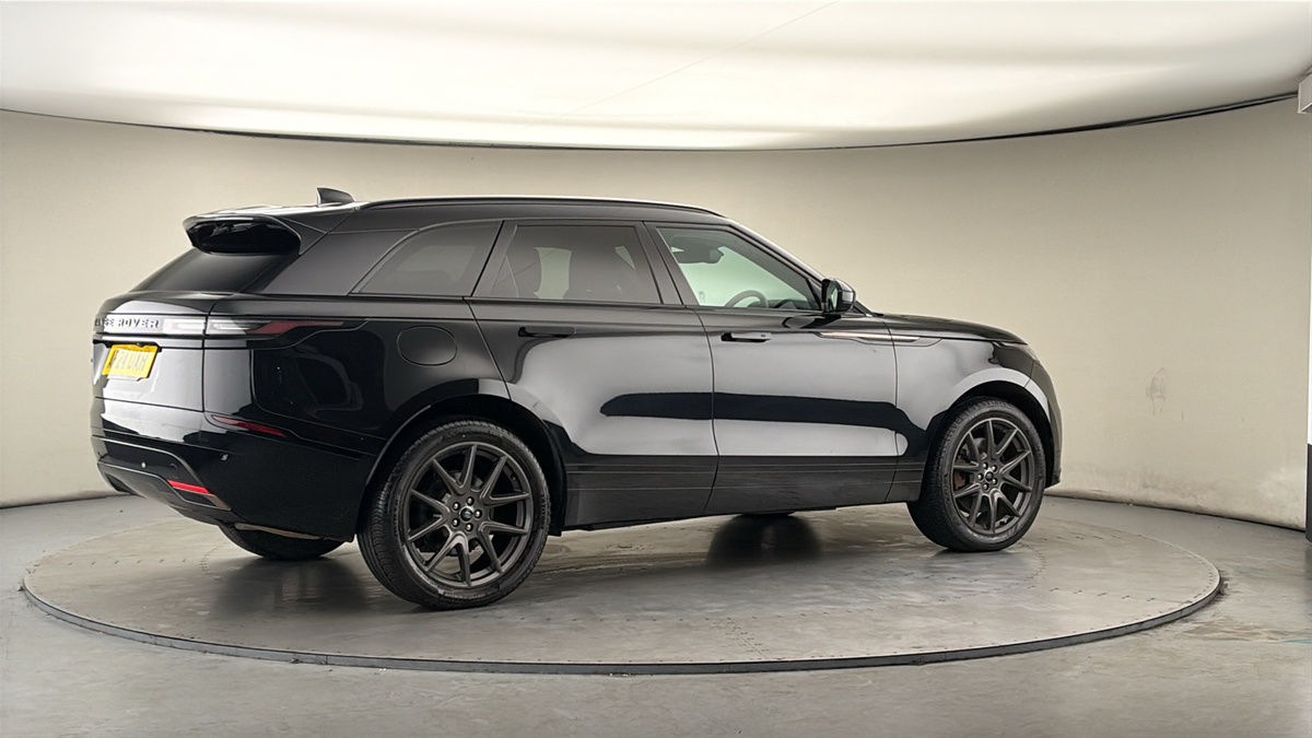 More views of Land Rover Range Rover Velar