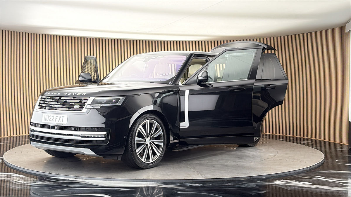 More views of Land Rover Range Rover