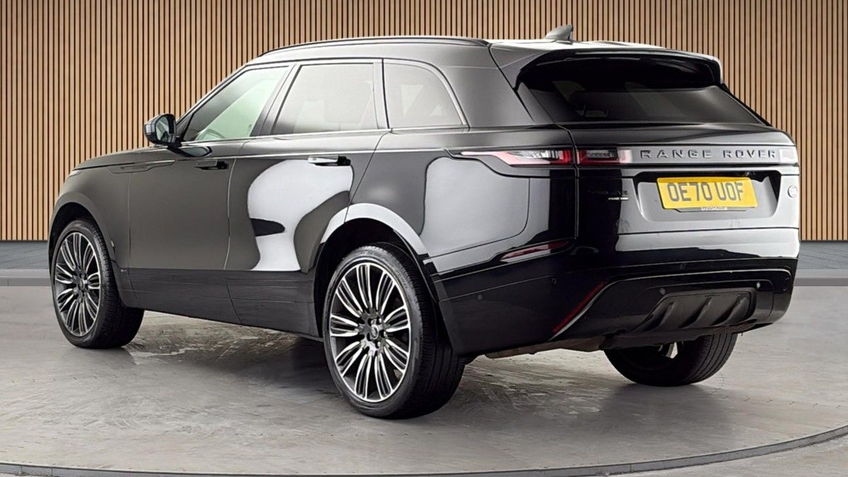 Land Rover Range Rover Velar Image 2