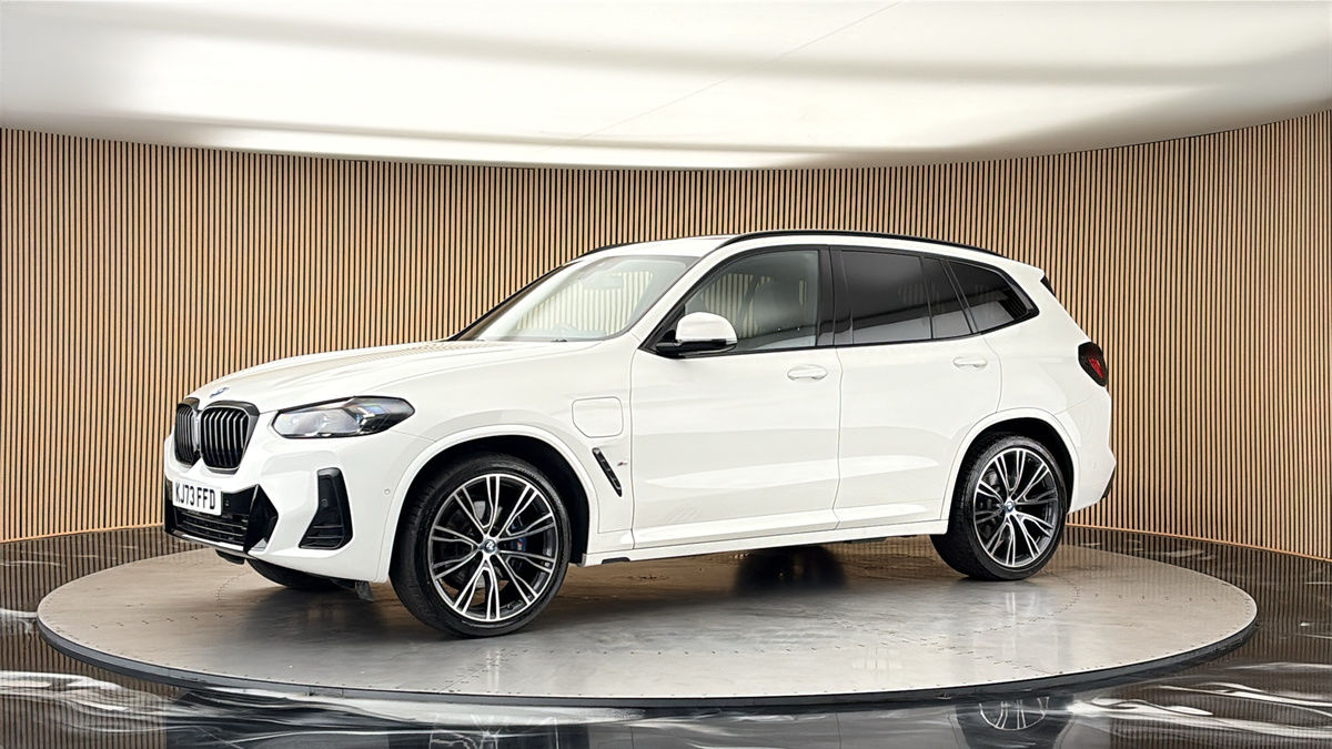 More views of BMW X3