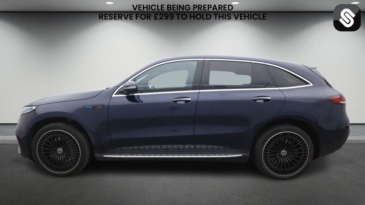 Mercedes-Benz EQC Image 6