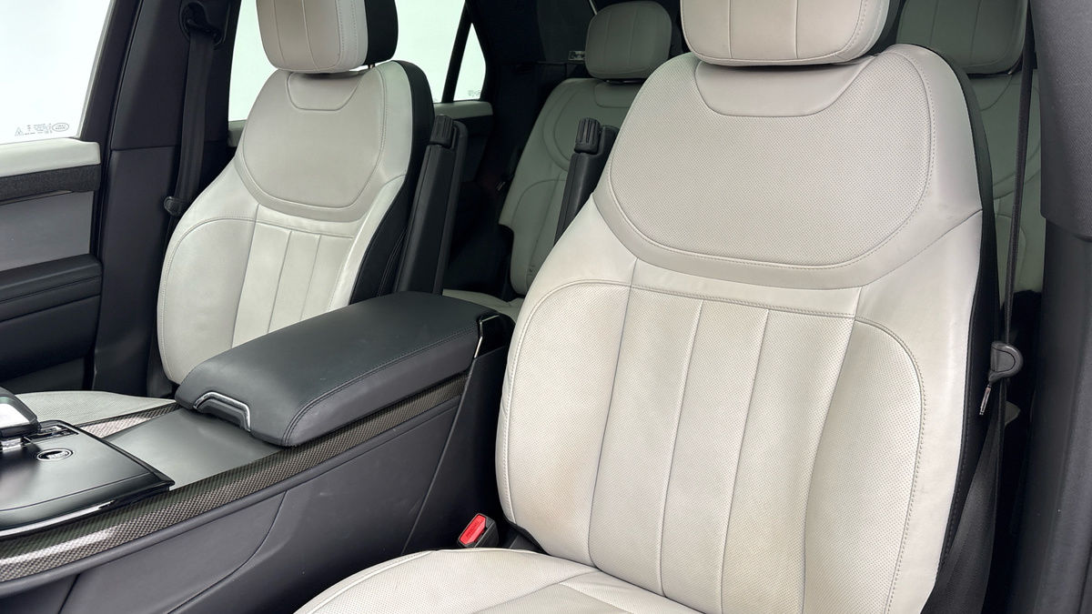 Land Rover Range Rover Sport Image 7