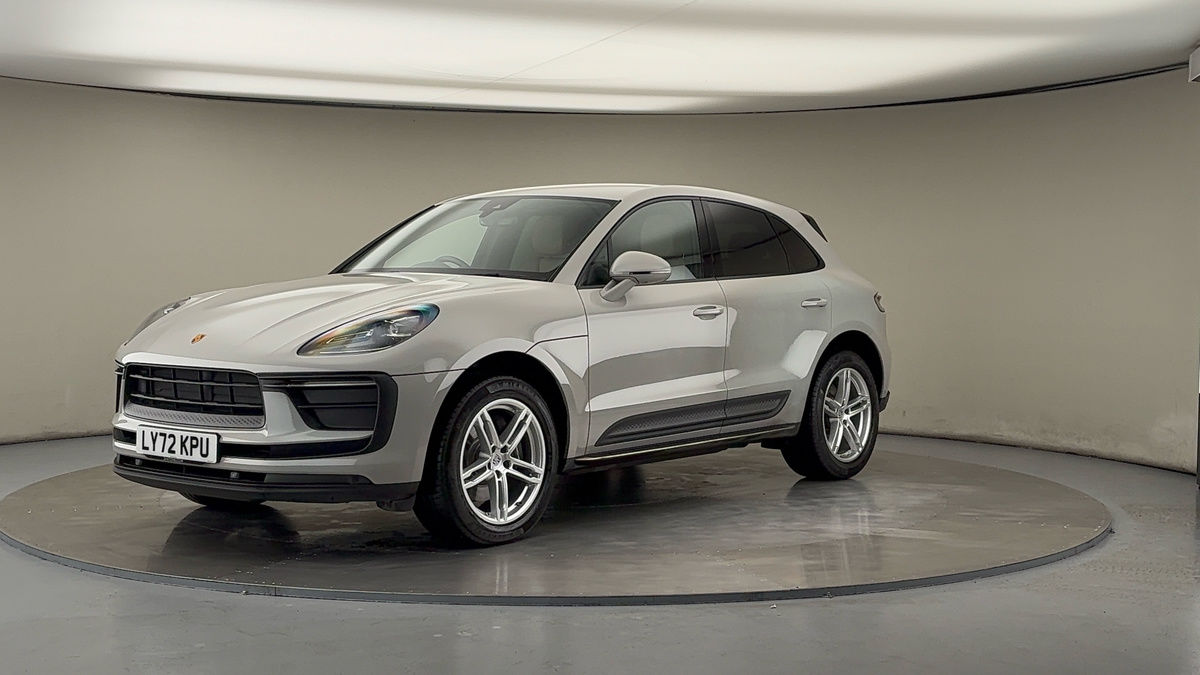 Porsche Macan Image 20