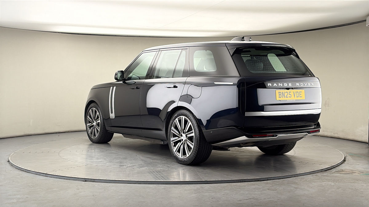 Land Rover Range Rover Image 2