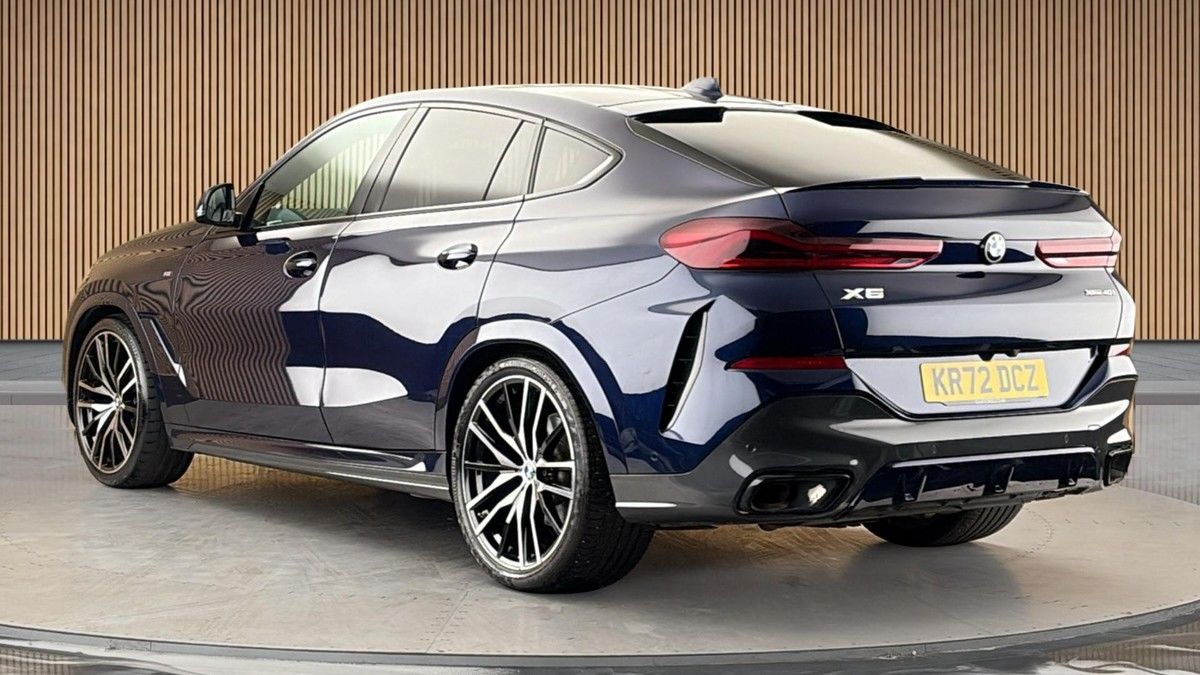 BMW X6 Image 2