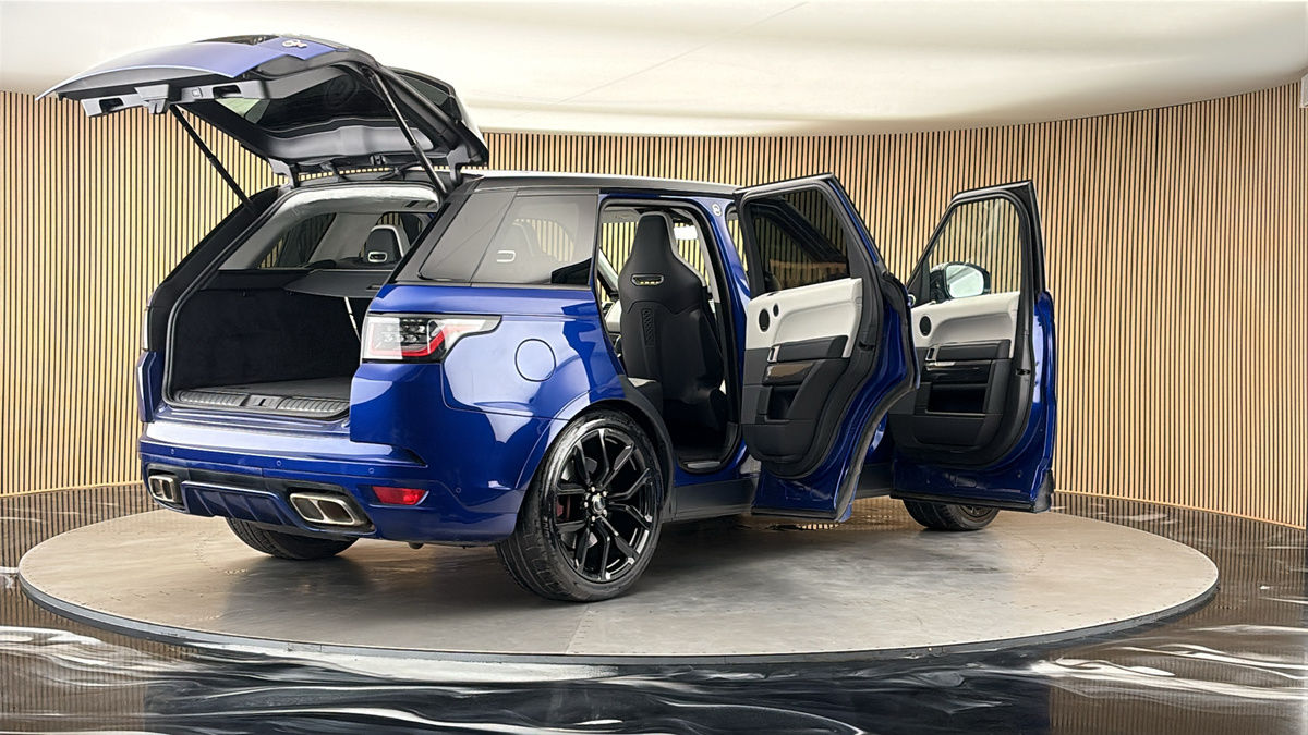 More views of Land Rover Range Rover Sport