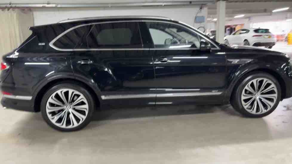 More views of Bentley Bentayga