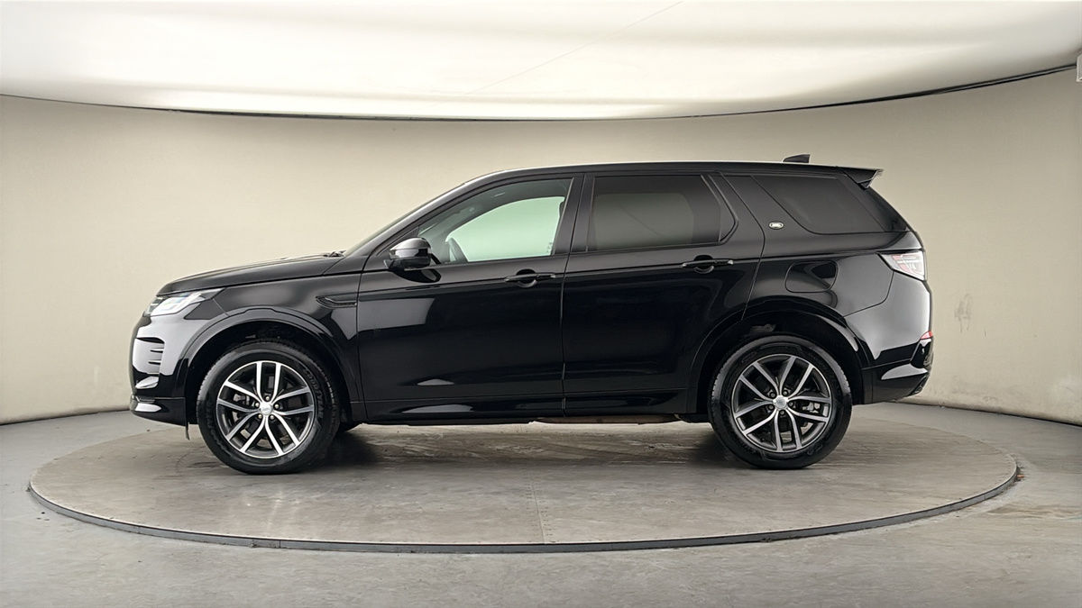 Land Rover Discovery Sport Image 15