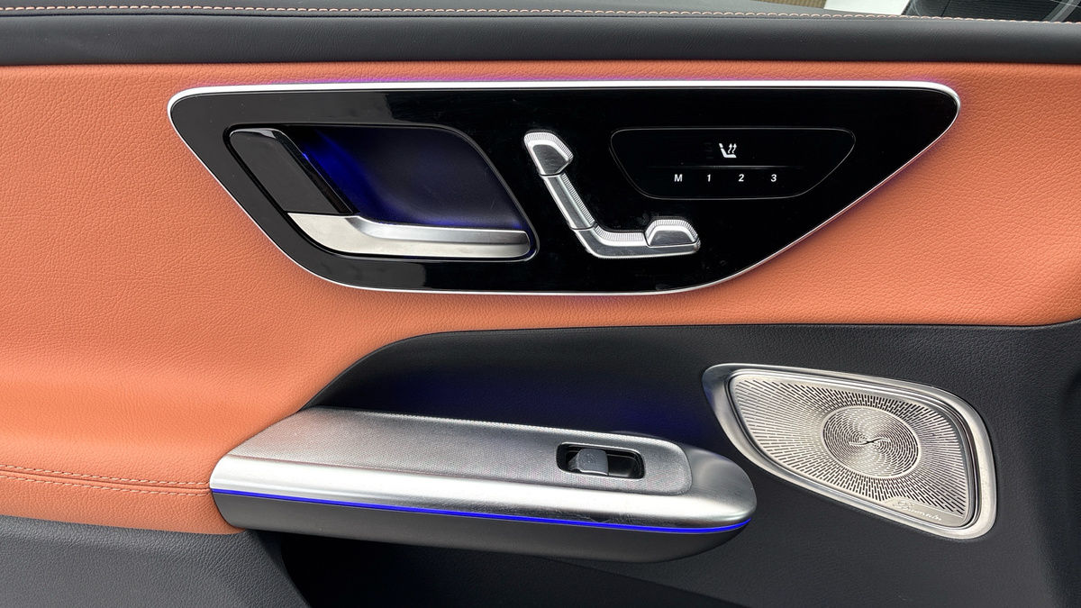 Mercedes-Benz GLC Image 19
