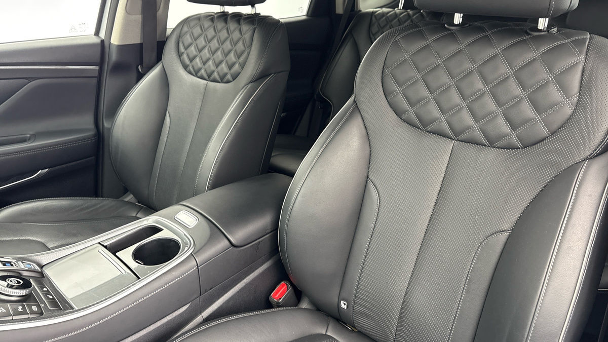 Hyundai Santa Fe Image 7