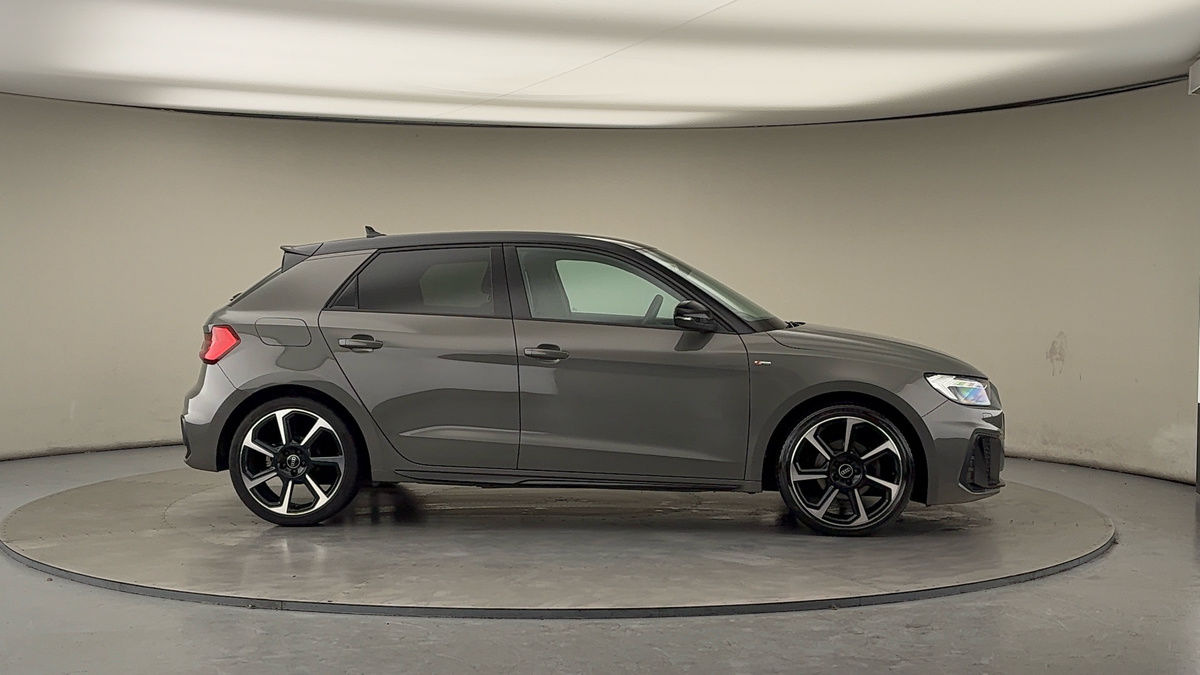 More views of Audi A1