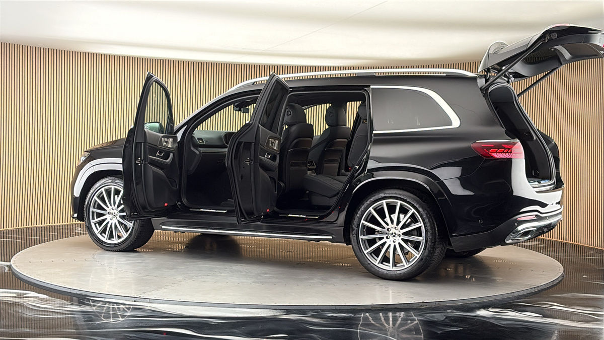 More views of Mercedes-Benz GLS
