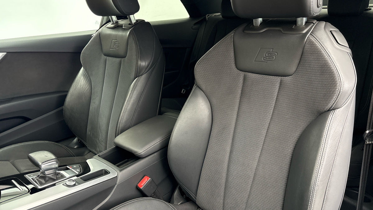 Audi A5 Image 7