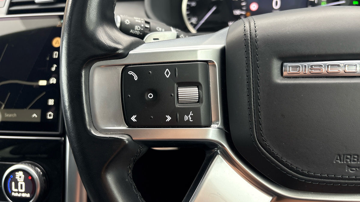 Land Rover Discovery Image 13