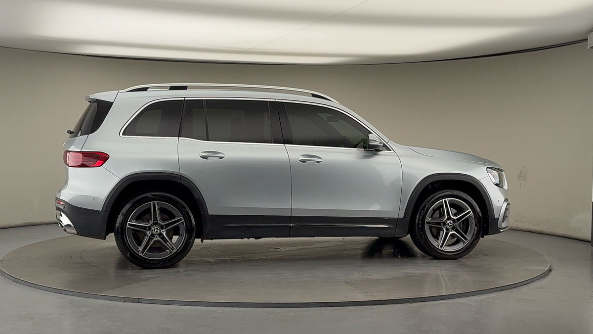 More views of Mercedes-Benz GLB