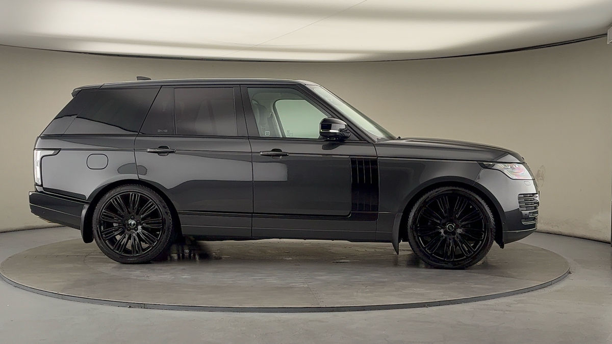 More views of Land Rover Range Rover