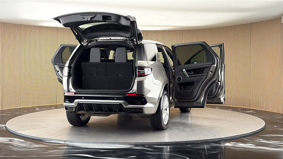 More views of Land Rover Discovery Sport