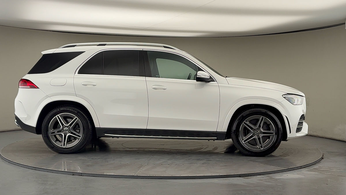 Mercedes-Benz GLE Image 16