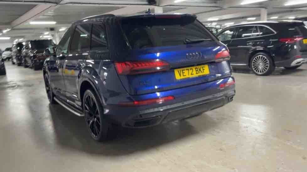 More views of Audi Q7