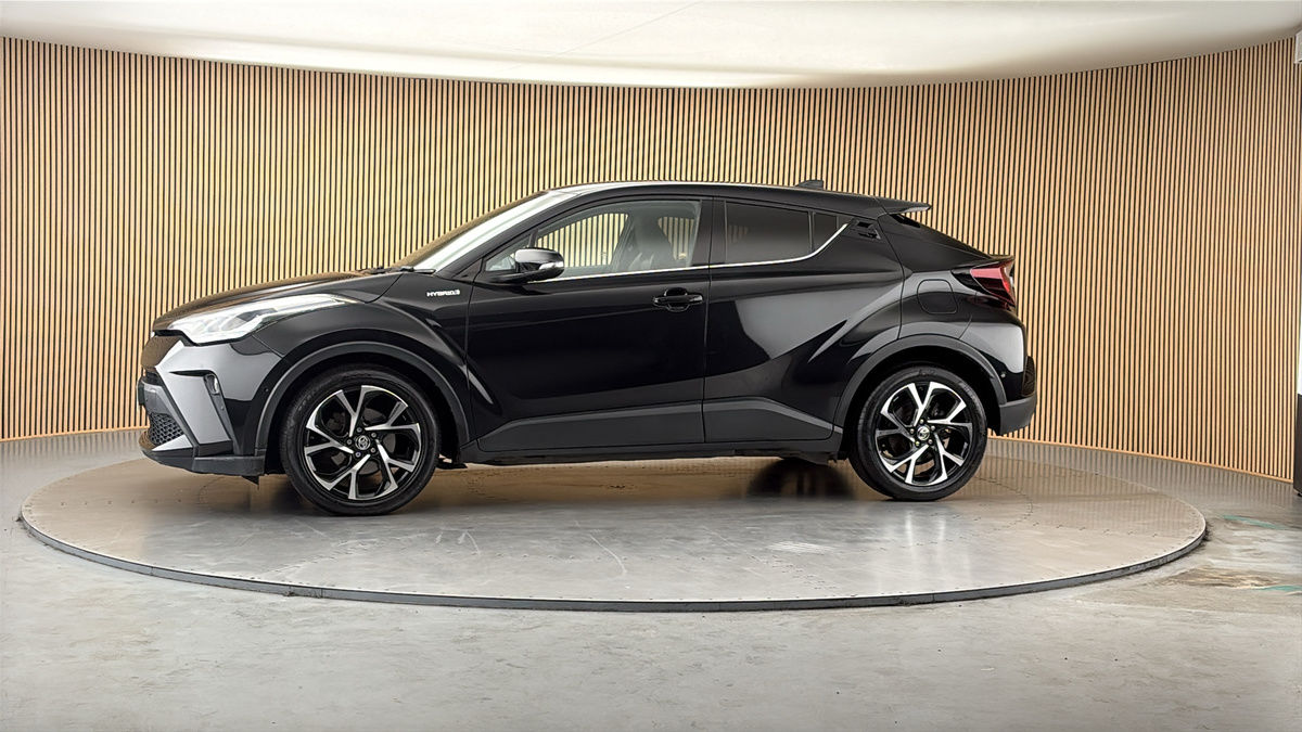 More views of Toyota C-HR