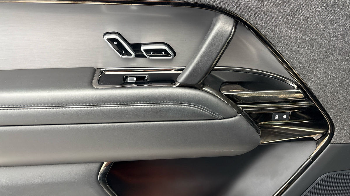 Land Rover Range Rover Sport Image 19