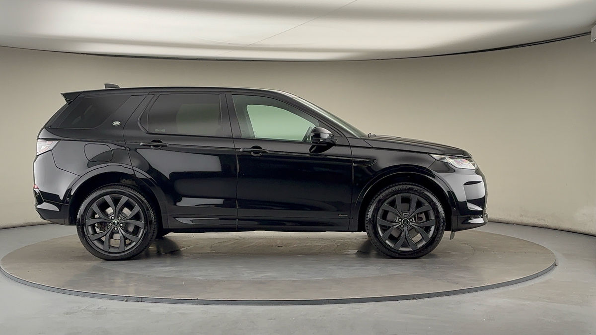 Land Rover Discovery Sport Image 16