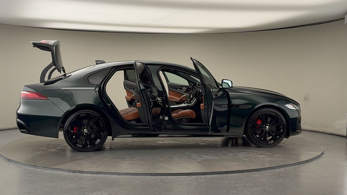 More views of Jaguar XF