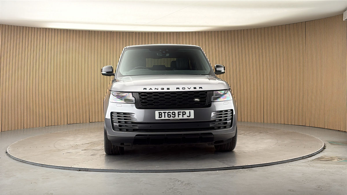 More views of Land Rover Range Rover