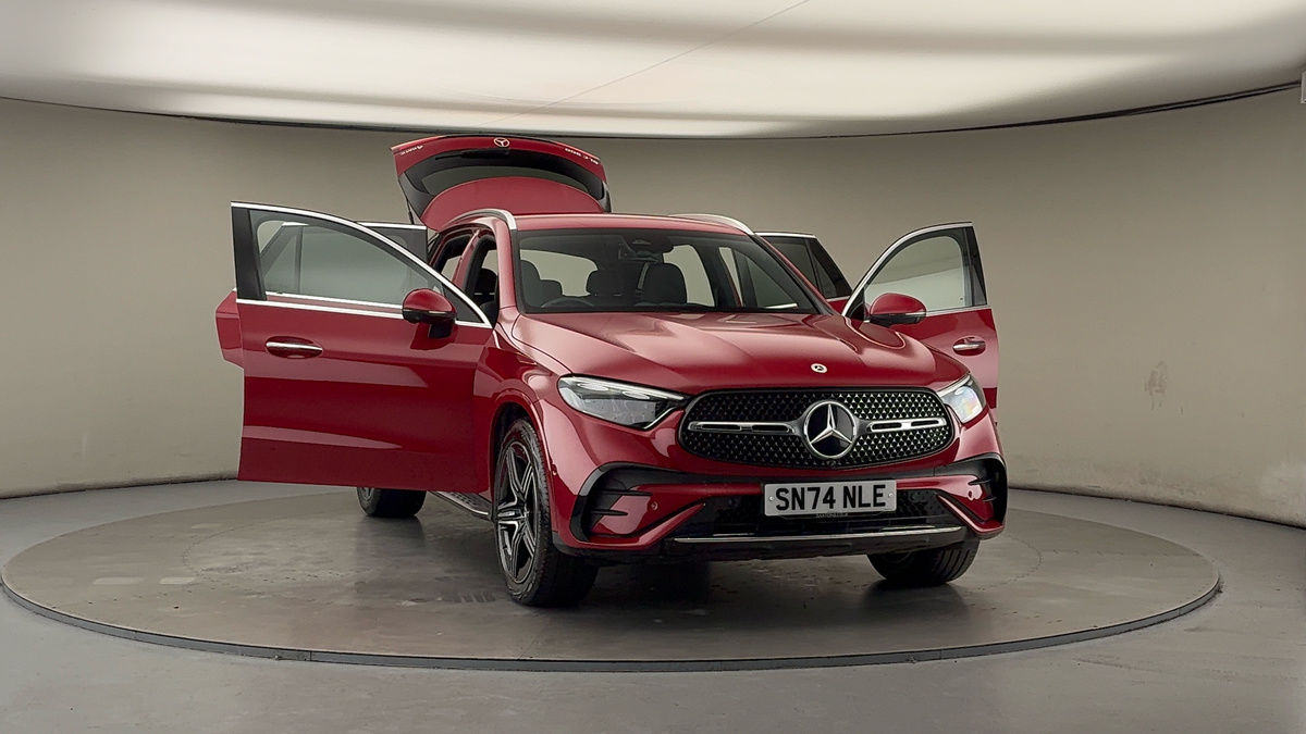 More views of Mercedes-Benz GLC