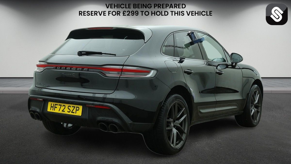 Porsche Macan Image 4