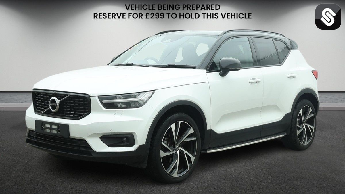 Volvo XC40 Image 2