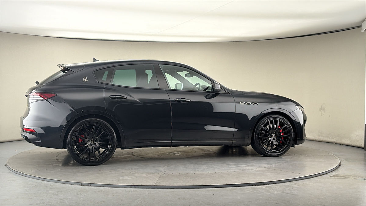 More views of Maserati Levante