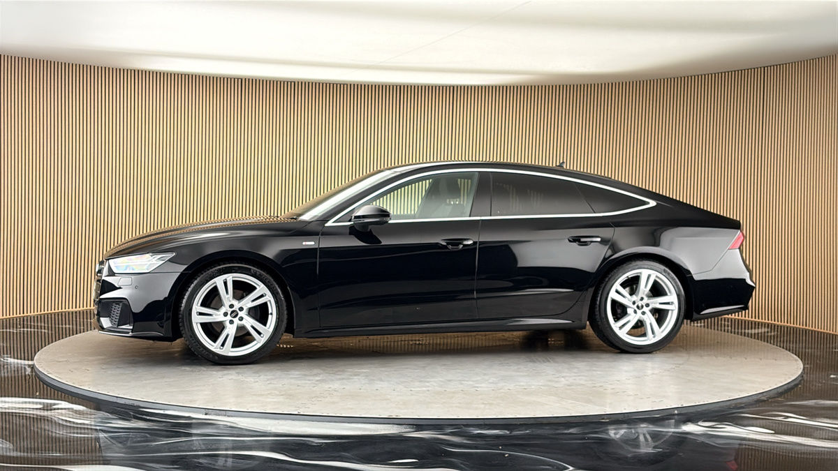 More views of Audi A7